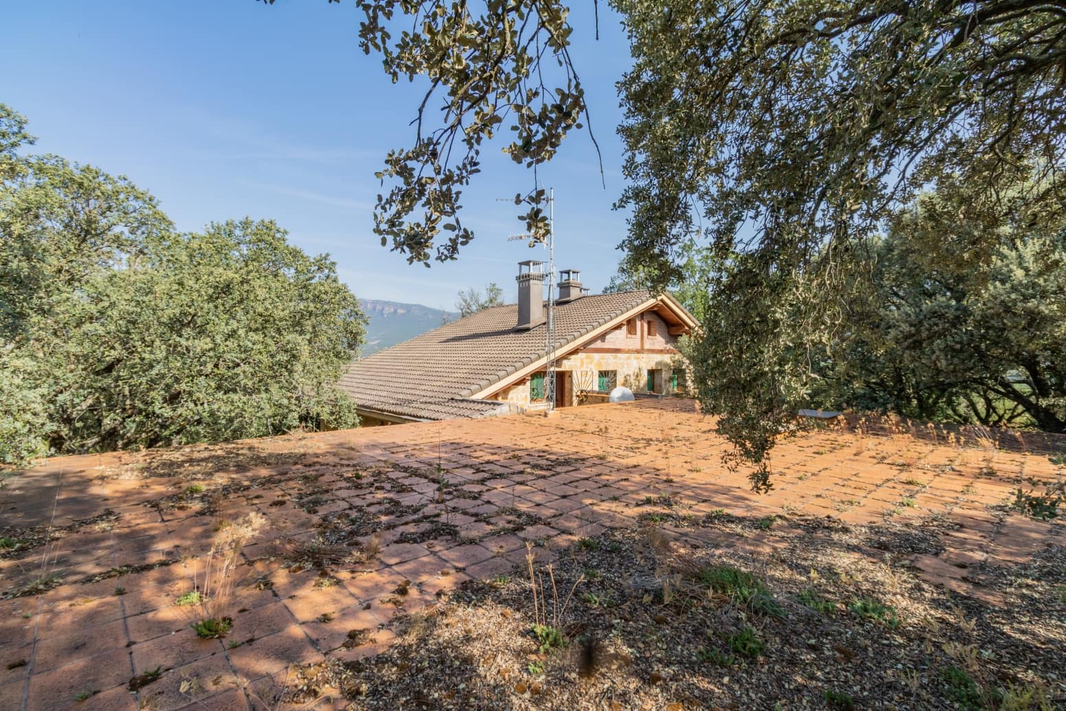 9 sypialnia Willa na sprzedaż w Artieda z garażem - 220 000 € (Ref: 7748147)