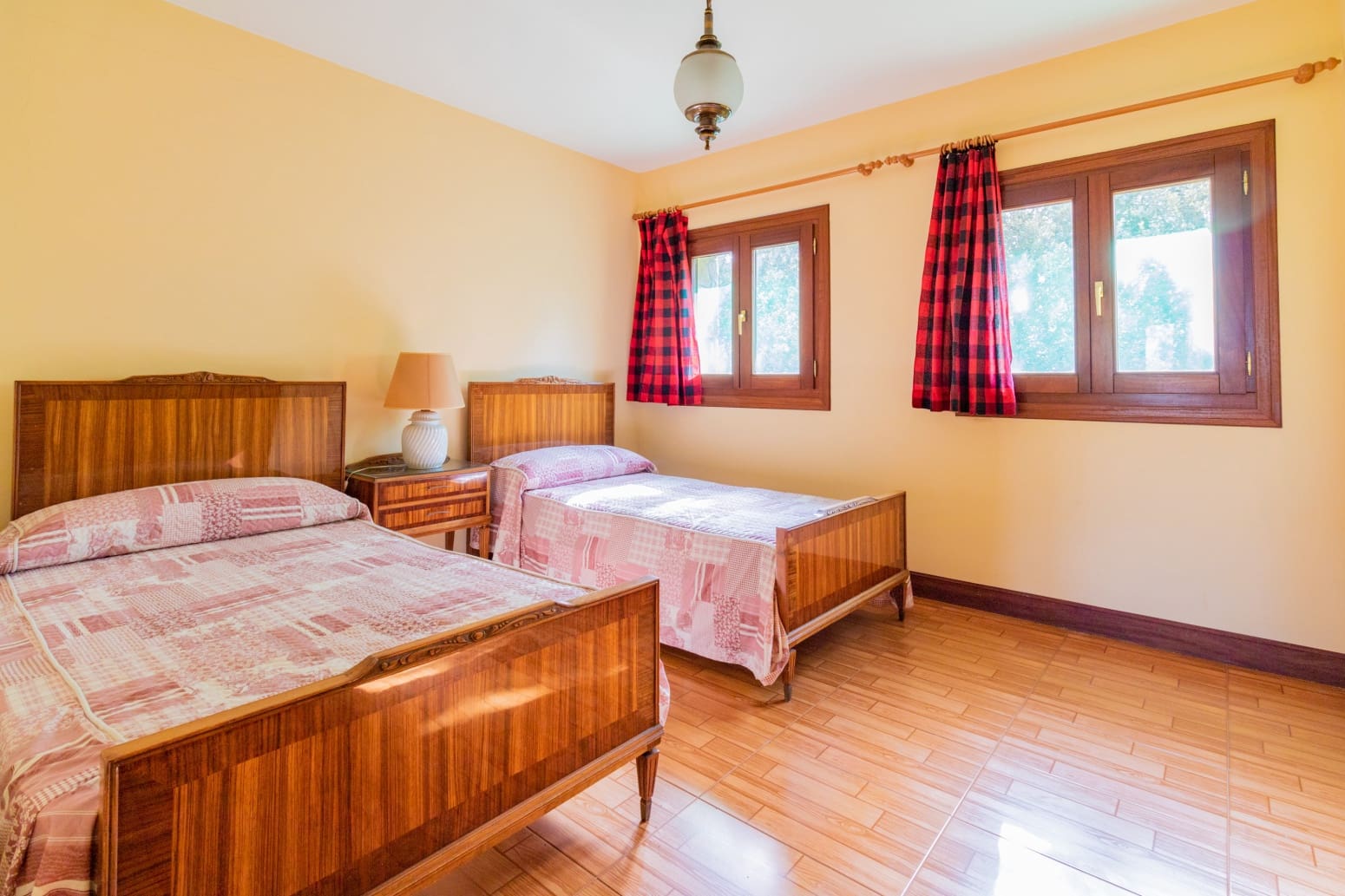 9 sypialnia Willa na sprzedaż w Artieda z garażem - 220 000 € (Ref: 7748147)