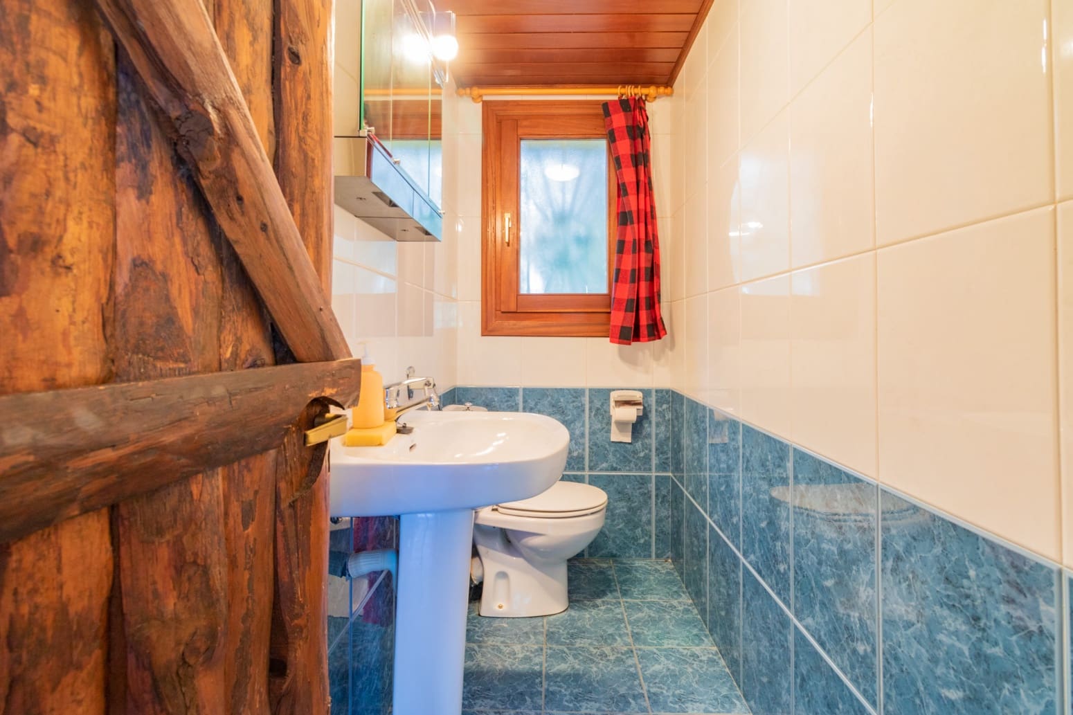 9 sypialnia Willa na sprzedaż w Artieda z garażem - 220 000 € (Ref: 7748147)