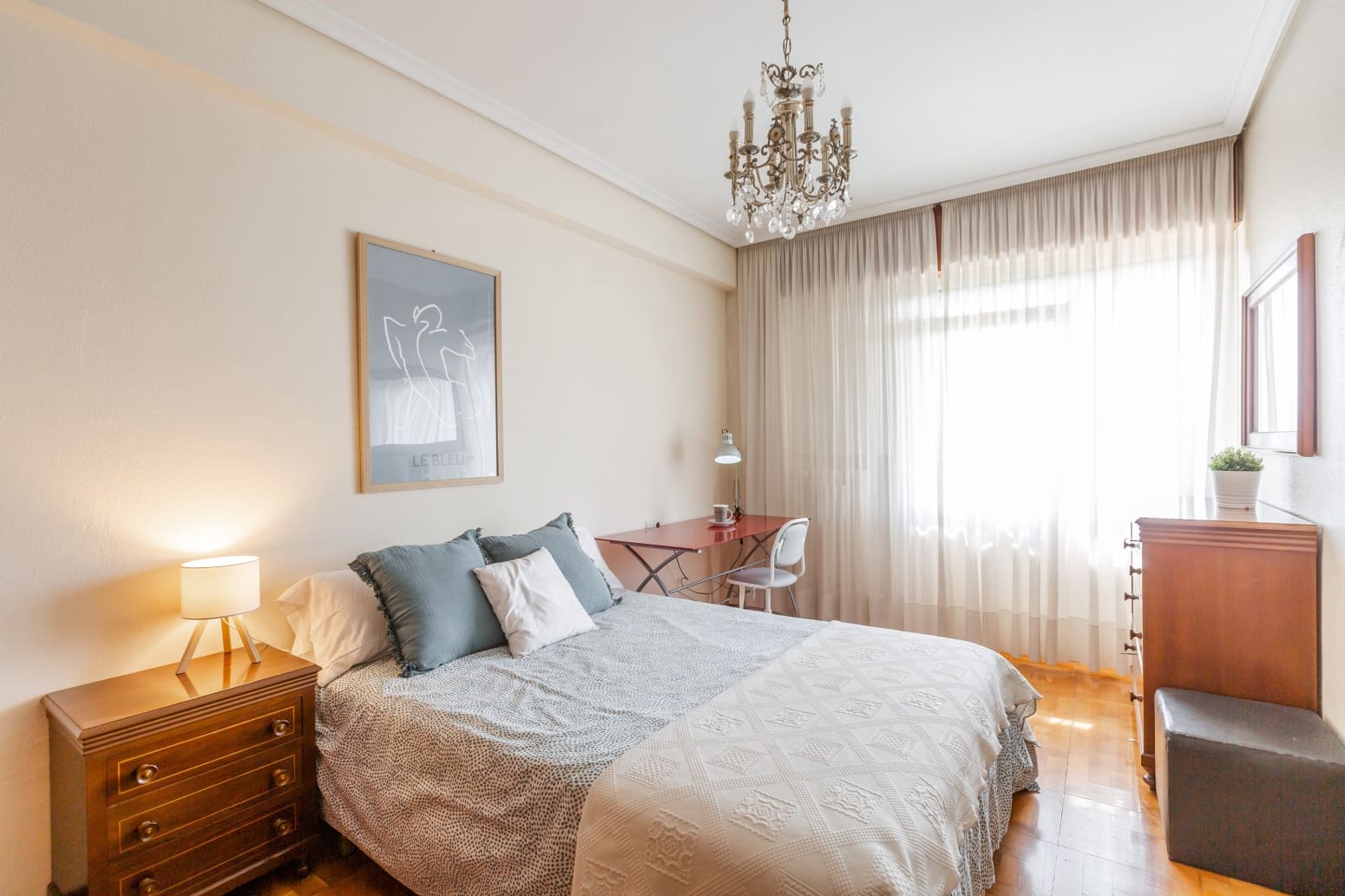 5 soveværelse Lejlighed til leje i Pamplona / Iruna - € 1.500 (Ref: 7782691)