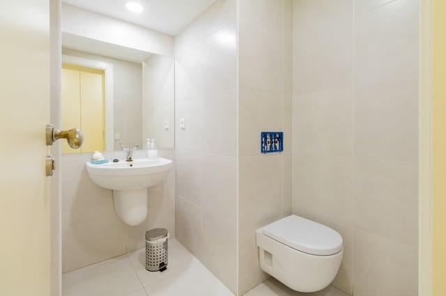 Kontor til leje i Burlada - € 750 (Ref: 7826896)