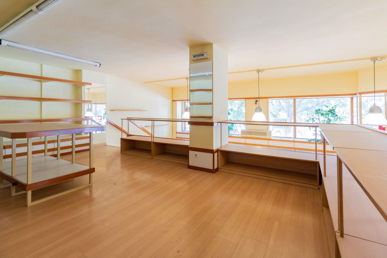 Erhverv til salg i Pamplona / Iruna - € 380.000 (Ref: 7849925)