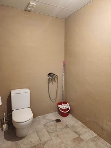 Comercial para arrendar em Pamplon - 800 € (Ref: 7893348)