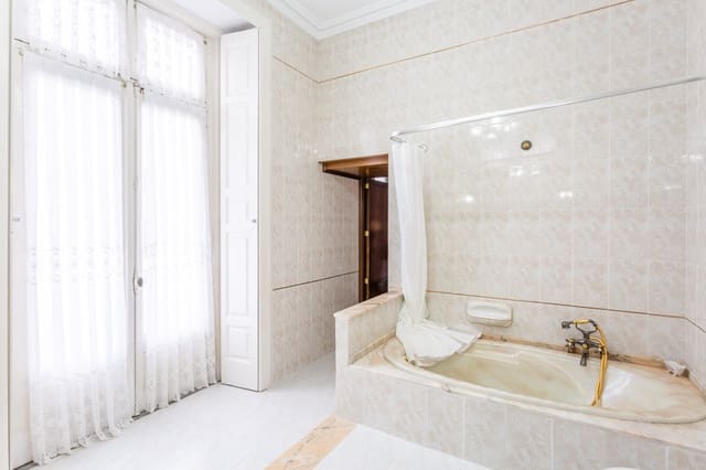 4 Zimmer Wohnung zu verkaufen in Lekeitio - 850.000 € (Ref: 7913438)