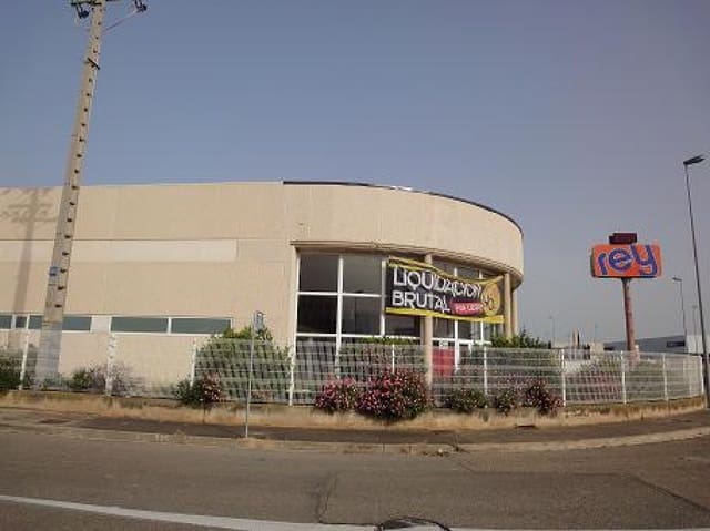 Commercial for sale in Calahorra - € 790,000 (Ref: 8104807)