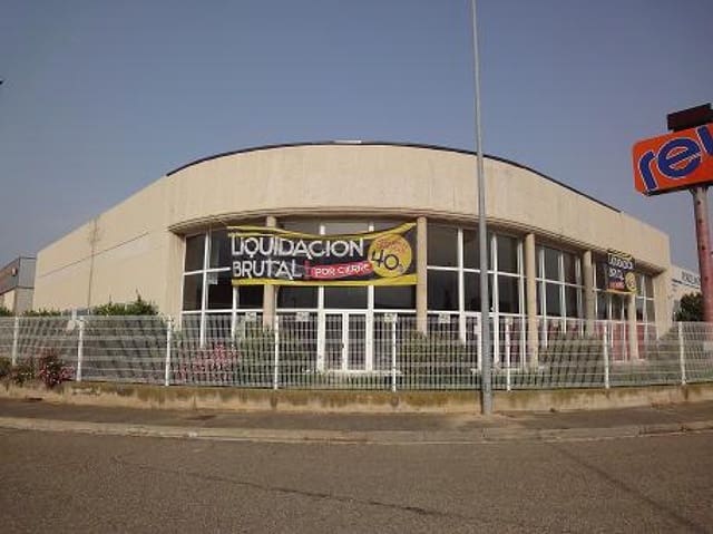 Commercial for sale in Calahorra - € 790,000 (Ref: 8104807)