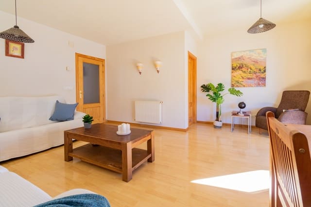 3 bedroom Villa for sale in Yesa - € 189,000 (Ref: 8112243)