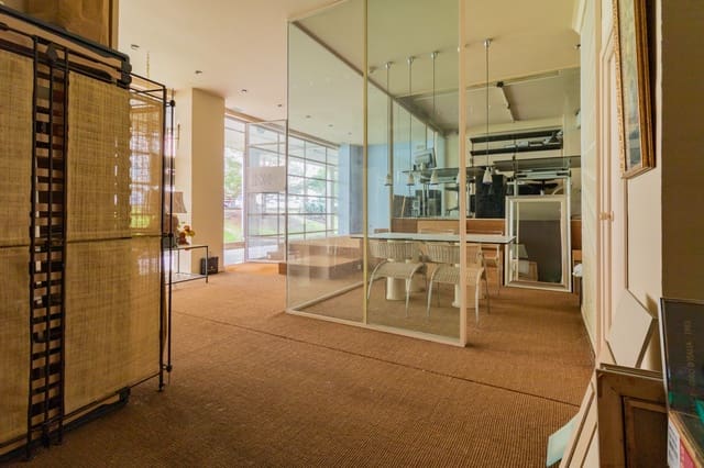 Erhverv til salg i Pamplona / Iruña - € 140.000 (Ref: 8125044)