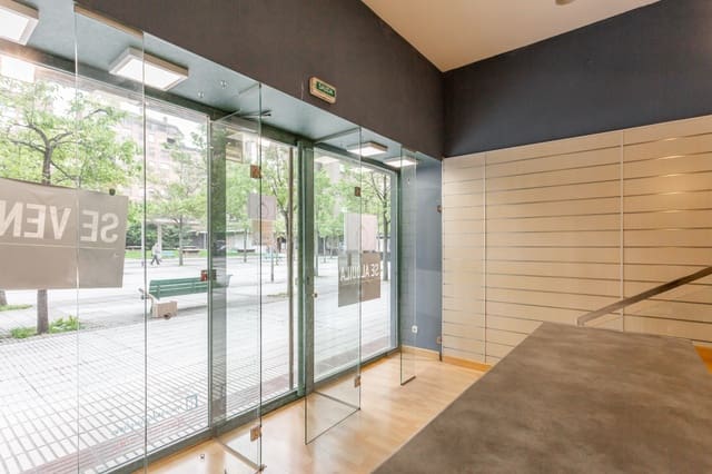 Business for sale in Pamplona / Iruña - € 106,000 (Ref: 8211034)