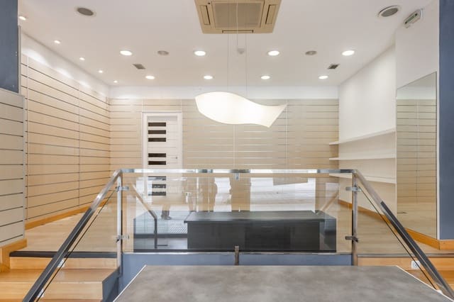 Azienda da affittare in Pamplona - 550 € (Rif: 8211035)