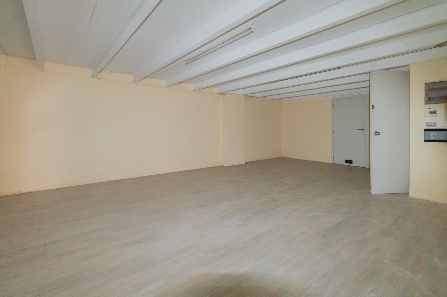 Erhverv til salg i Pamplona / Iruna - € 180.000 (Ref: 8217406)