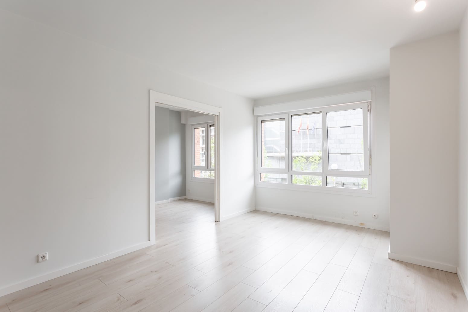 Kontor til leje i Pamplona / Iruna - € 500 (Ref: 8223470)