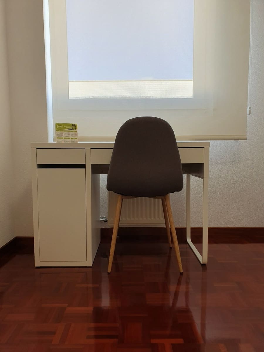 2 soverom Leilighet til leie i Pamplona med garasje - € 815 (Ref: 8348955)