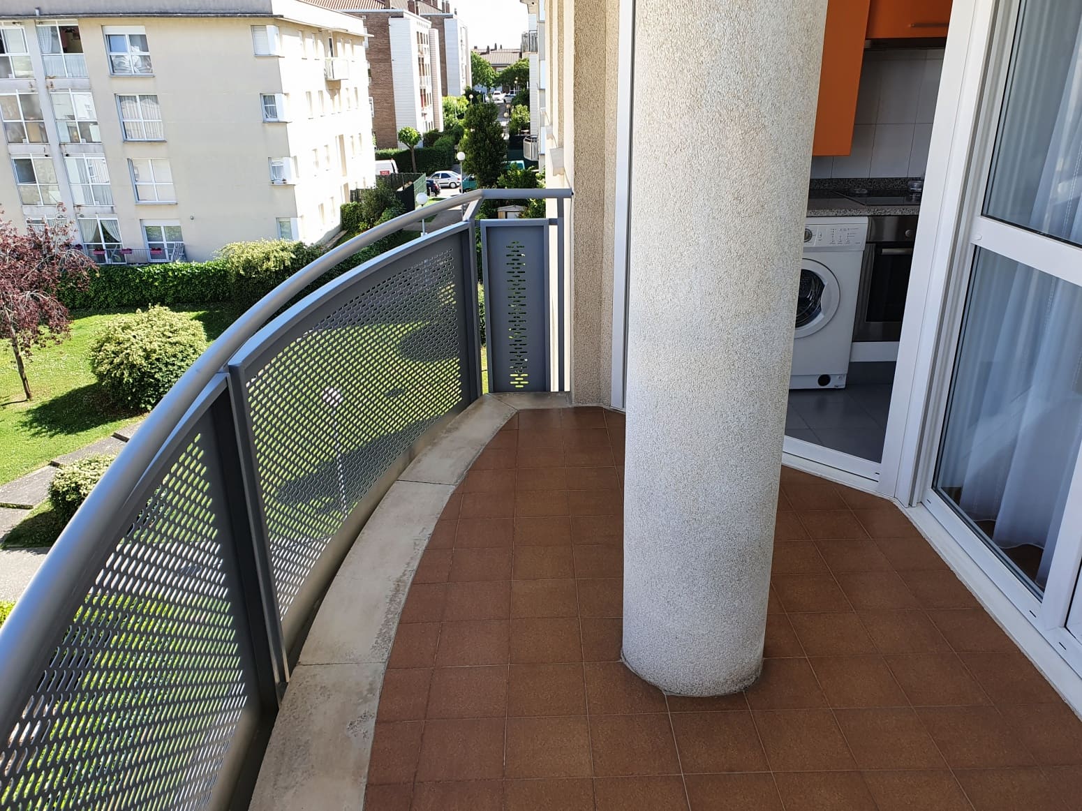 2 soverom Leilighet til leie i Pamplona med garasje - € 815 (Ref: 8348955)