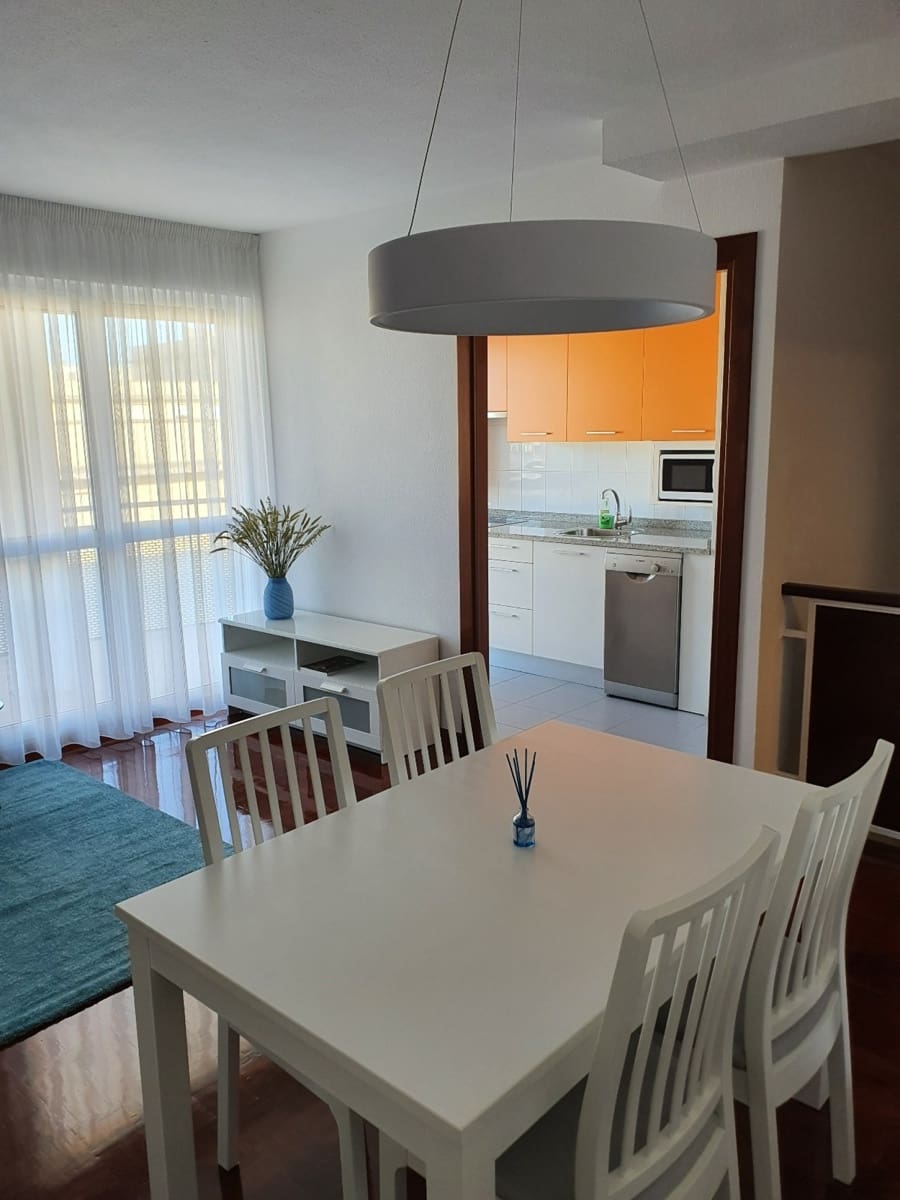 2 soverom Leilighet til leie i Pamplona med garasje - € 815 (Ref: 8348955)