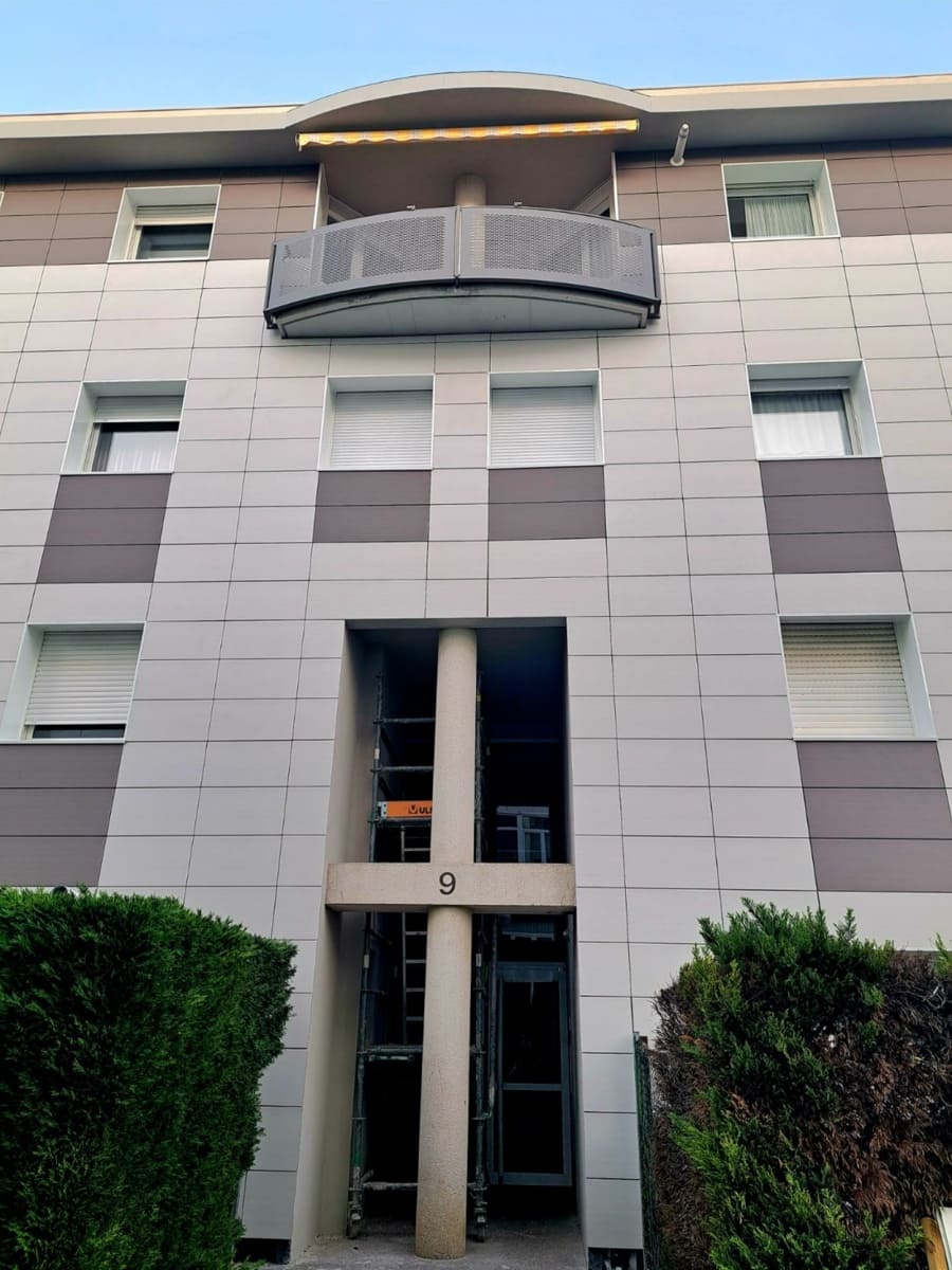 2 soverom Leilighet til leie i Pamplona med garasje - € 815 (Ref: 8348955)