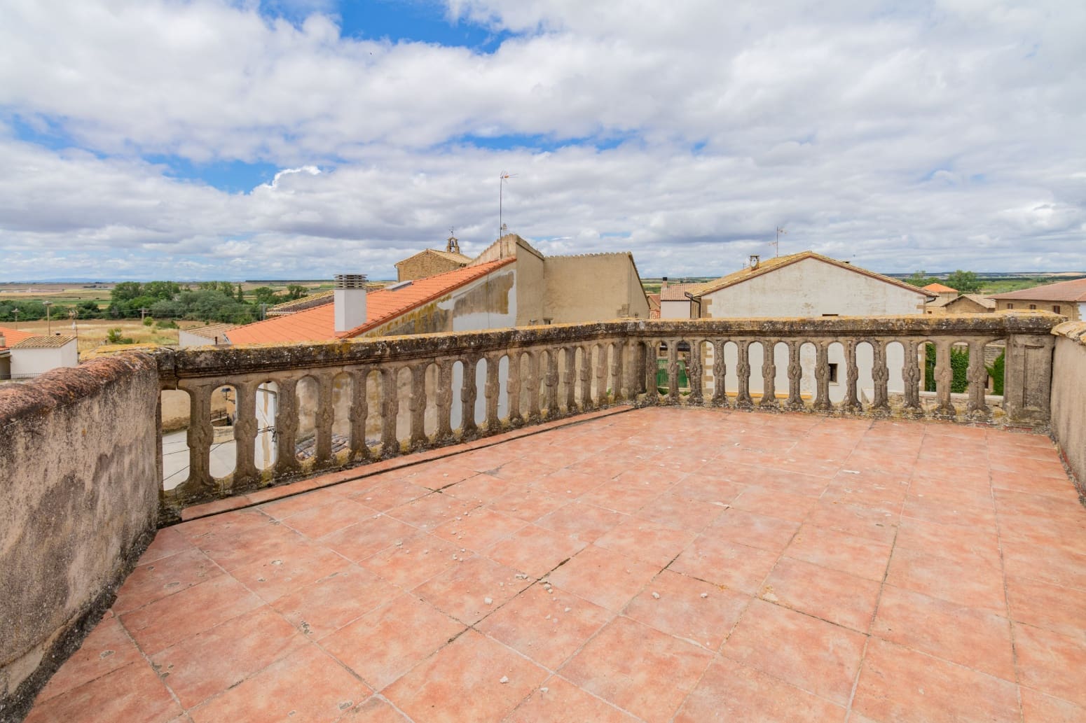 6 soveværelse Villa til salg i Beire - € 129.600 (Ref: 8394716)