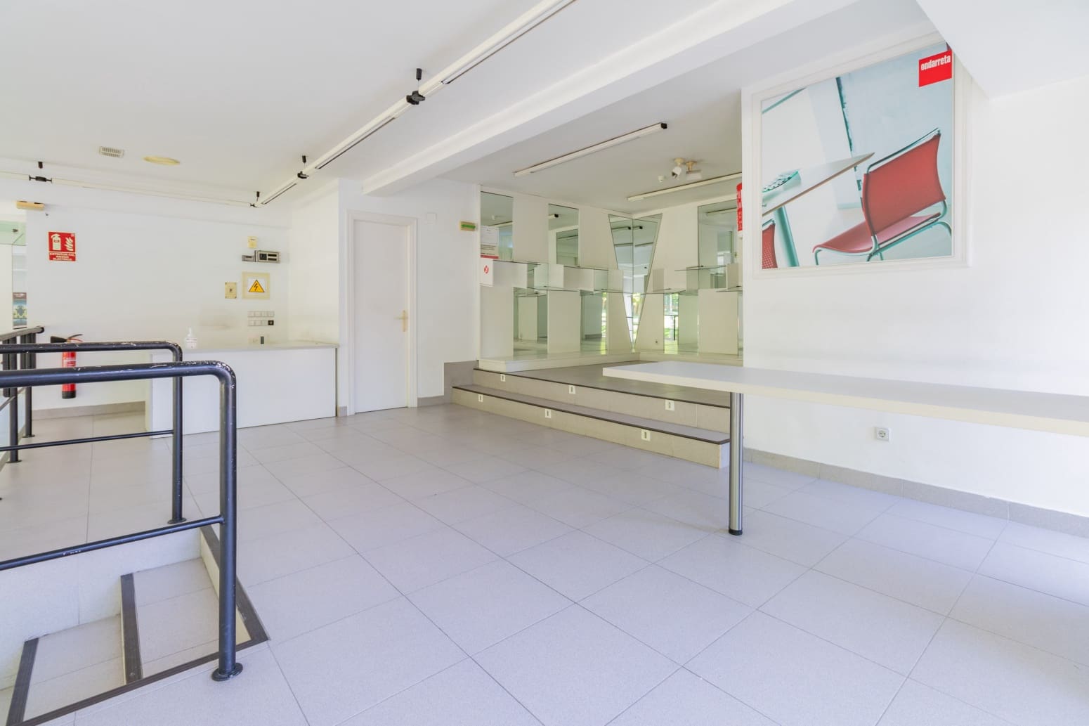 Commerciale da affittare in Pamplona - 750 € (Rif: 8396573)