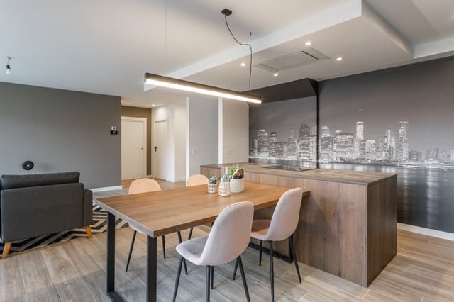 4 slaapkamer Flat te koop in Aranguren met garage - € 525.000 (Ref: 8440299)