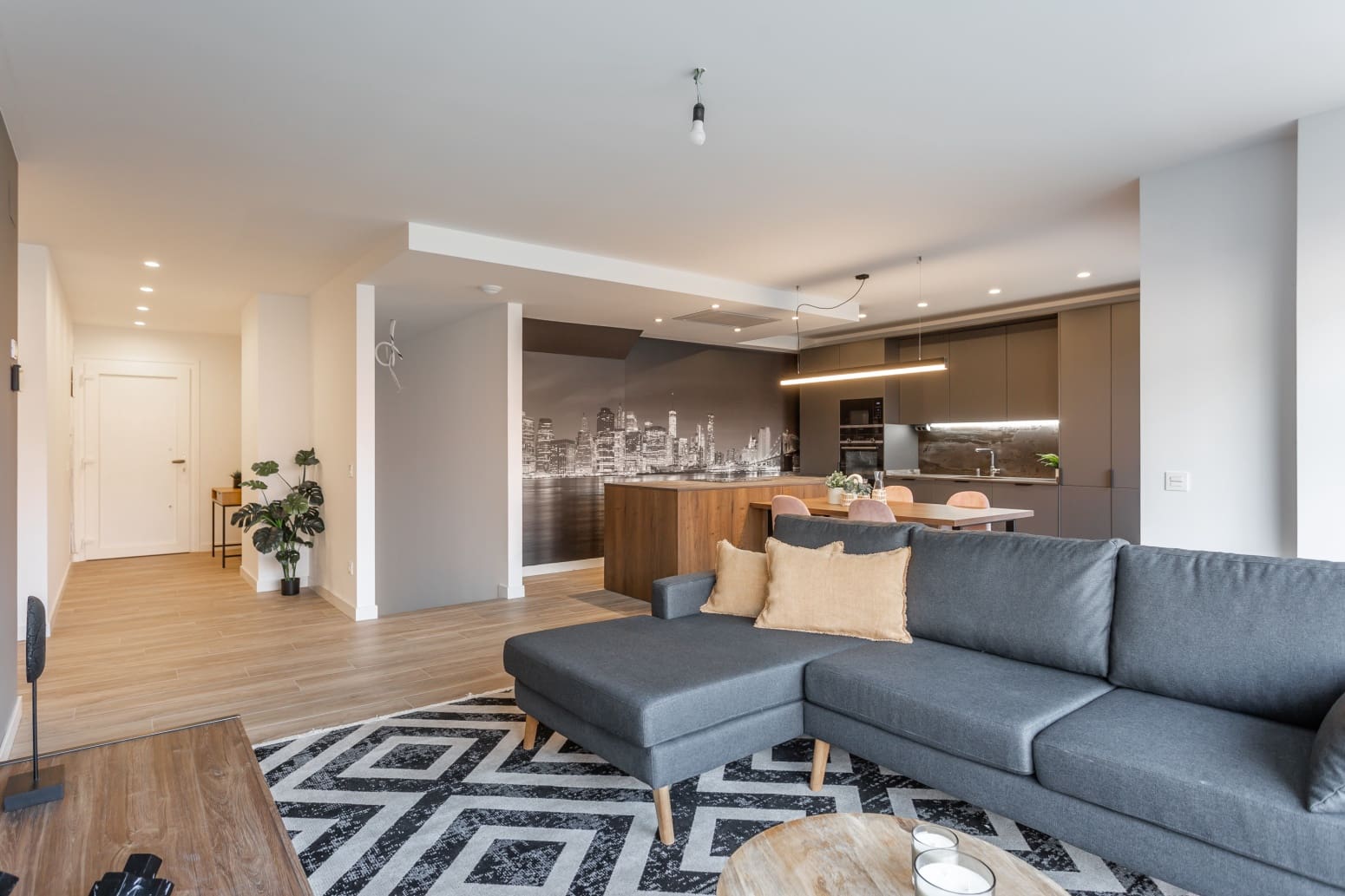 4 soveværelse Lejlighed til salg i Aranguren med garage - € 525.000 (Ref: 8440299)