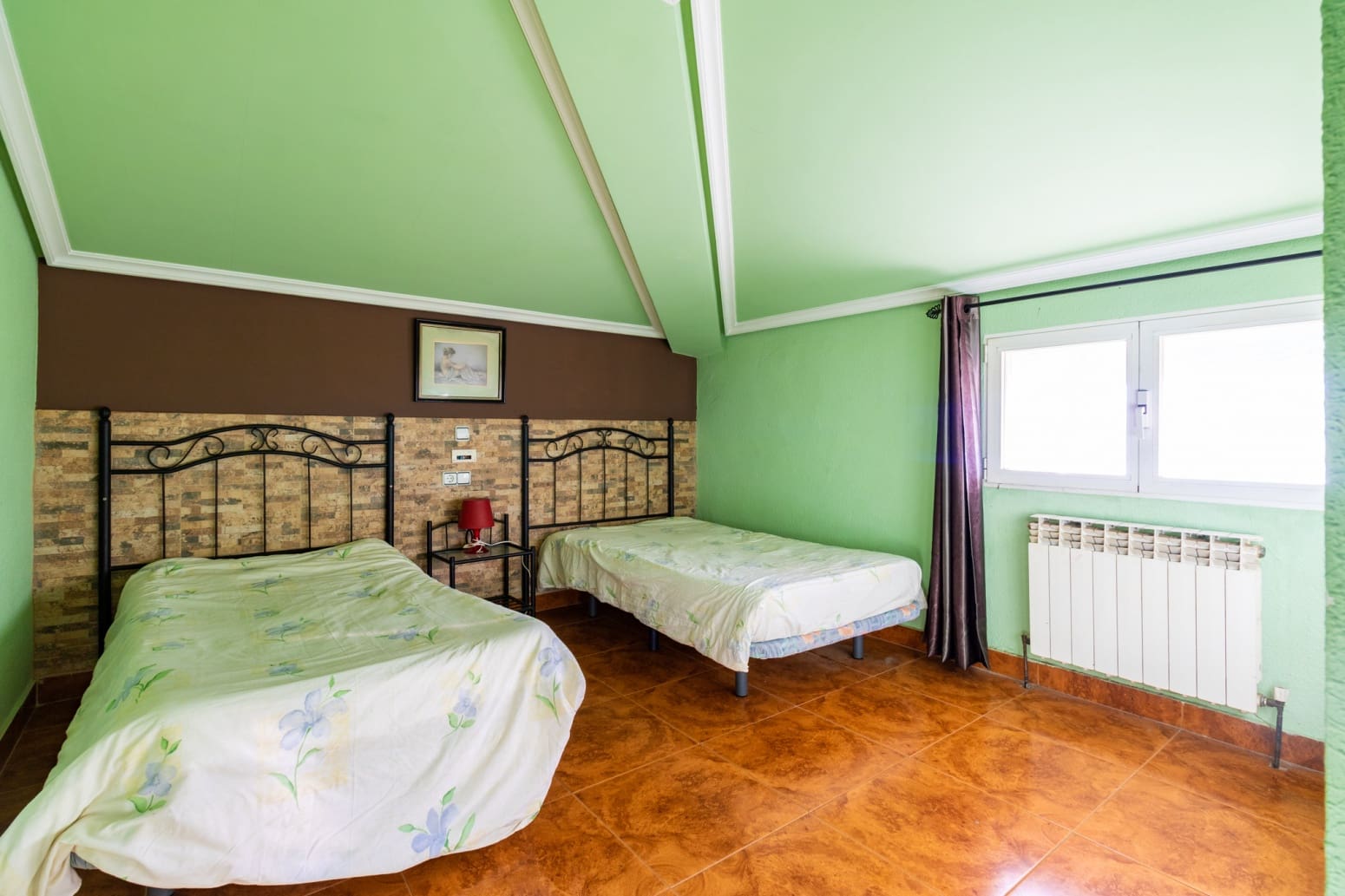 18 bedroom Commercial for sale in Olazti / Olazagutia - € 600,000 (Ref: 8440300)