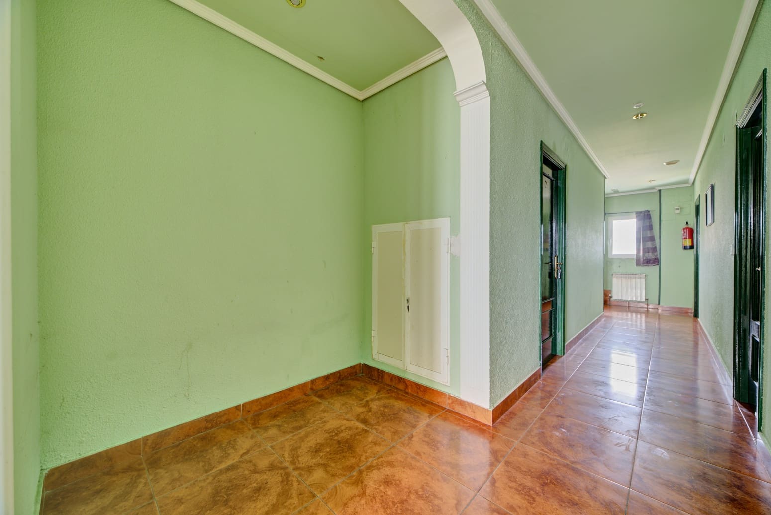 18 bedroom Commercial for sale in Olazti / Olazagutia - € 600,000 (Ref: 8440300)