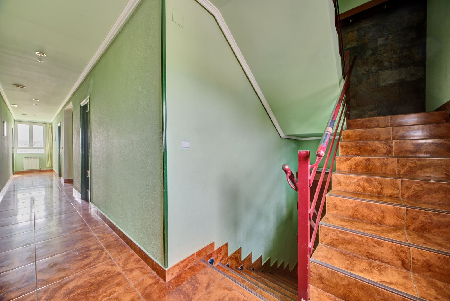 18 bedroom Commercial for sale in Olazti / Olazagutia - € 600,000 (Ref: 8440300)