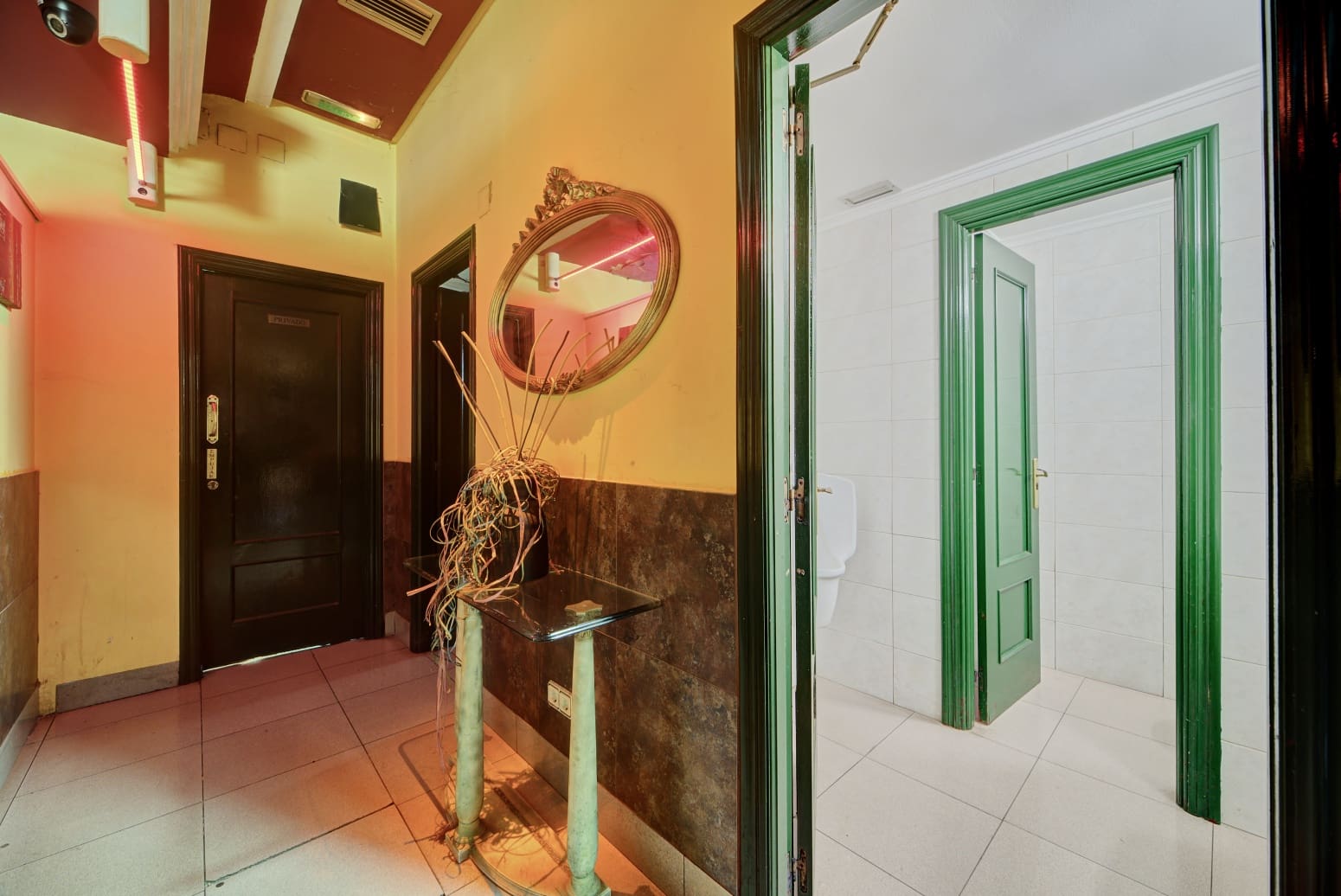 18 bedroom Commercial for sale in Olazti / Olazagutia - € 600,000 (Ref: 8440300)