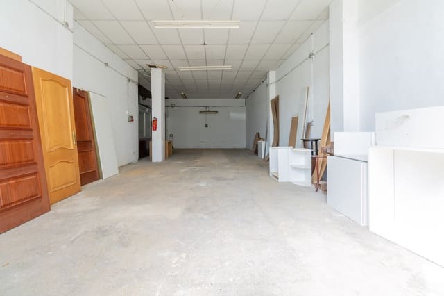 Erhverv til salg i Pamplona / Iruña - € 145.000 (Ref: 8460159)