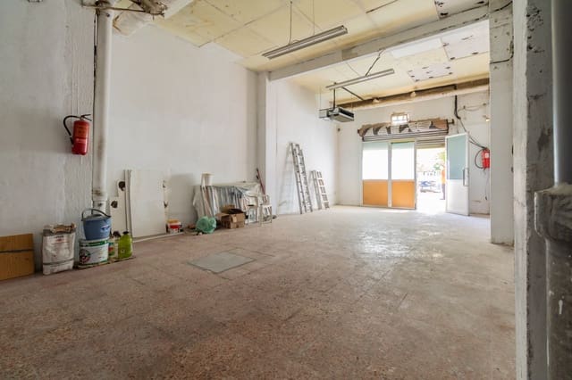 Erhverv til salg i Pamplona / Iruña - € 145.000 (Ref: 8460159)