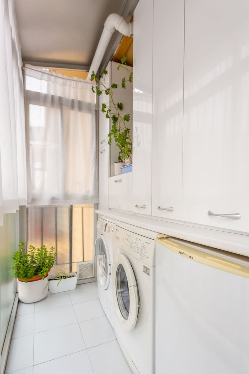 4 sovrum Lägenhet att hyra i Pamplona - 1 350 € (Ref: 8479249)