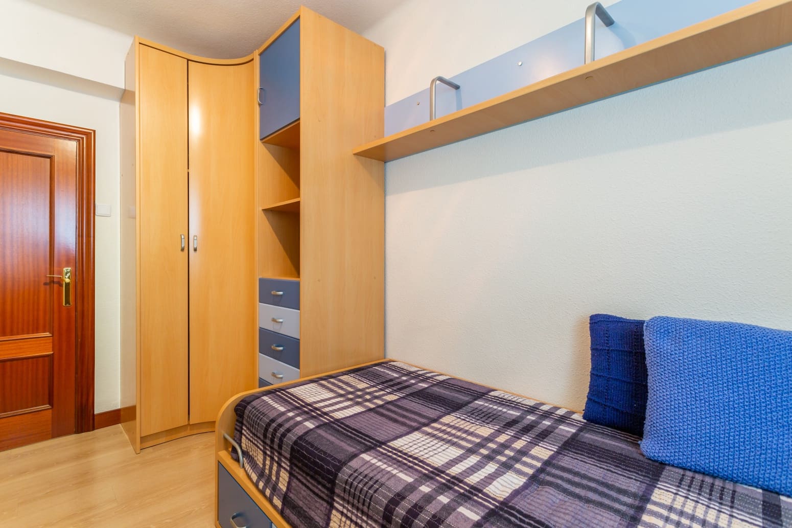 4 sovrum Lägenhet att hyra i Pamplona - 1 350 € (Ref: 8479249)