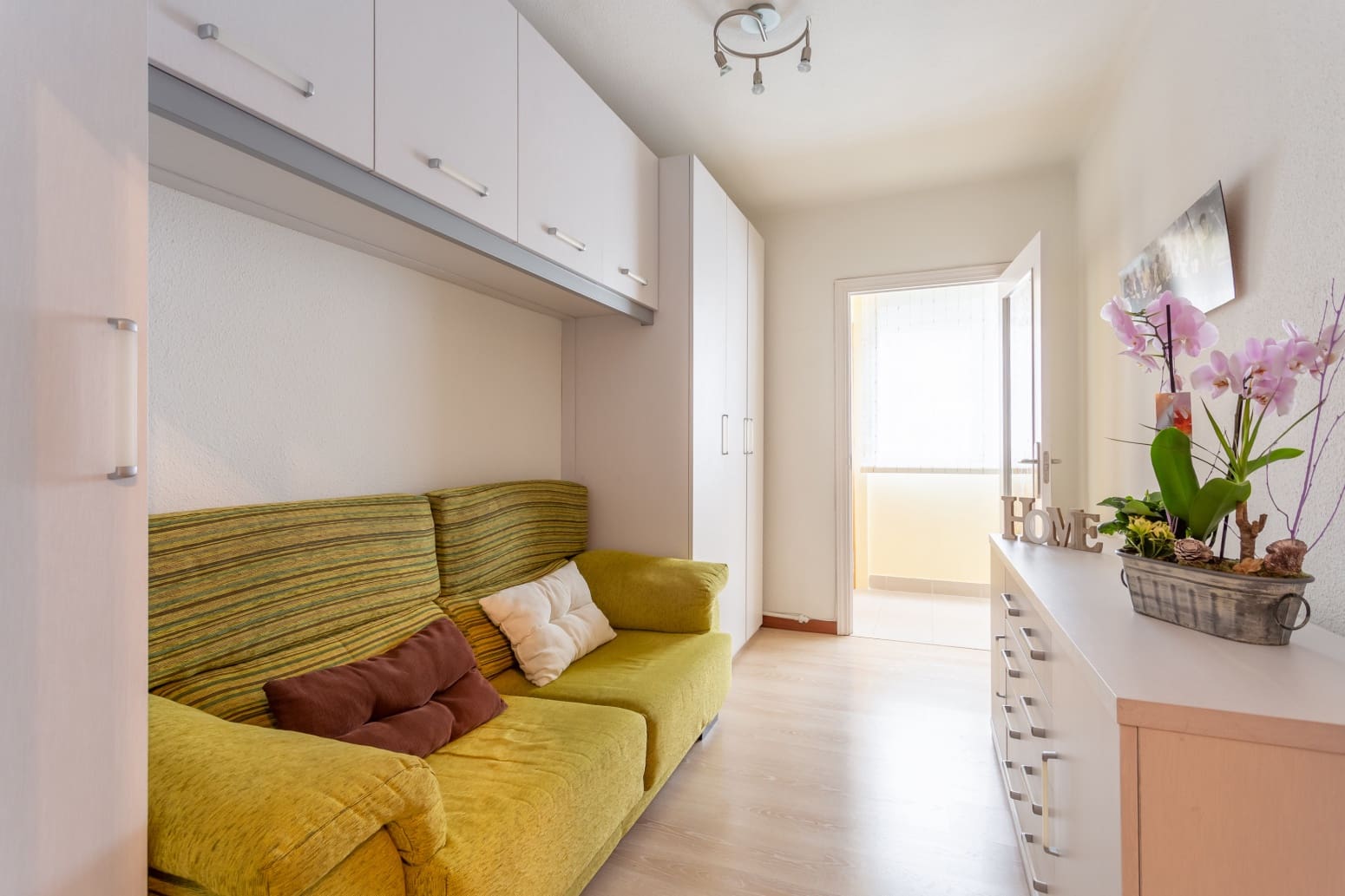 4 sovrum Lägenhet att hyra i Pamplona - 1 350 € (Ref: 8479249)