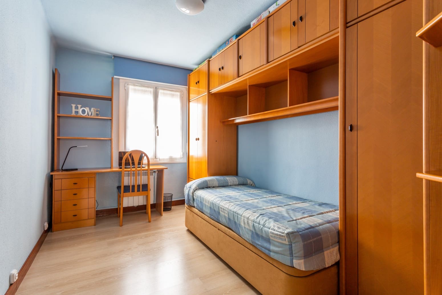 4 sovrum Lägenhet att hyra i Pamplona - 1 350 € (Ref: 8479249)