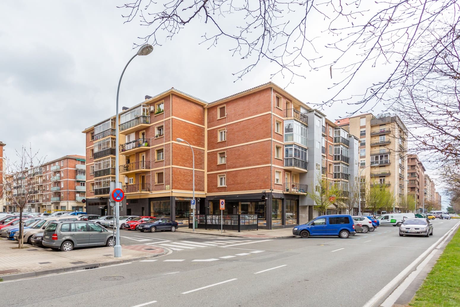 4 sovrum Lägenhet att hyra i Pamplona - 1 350 € (Ref: 8479249)