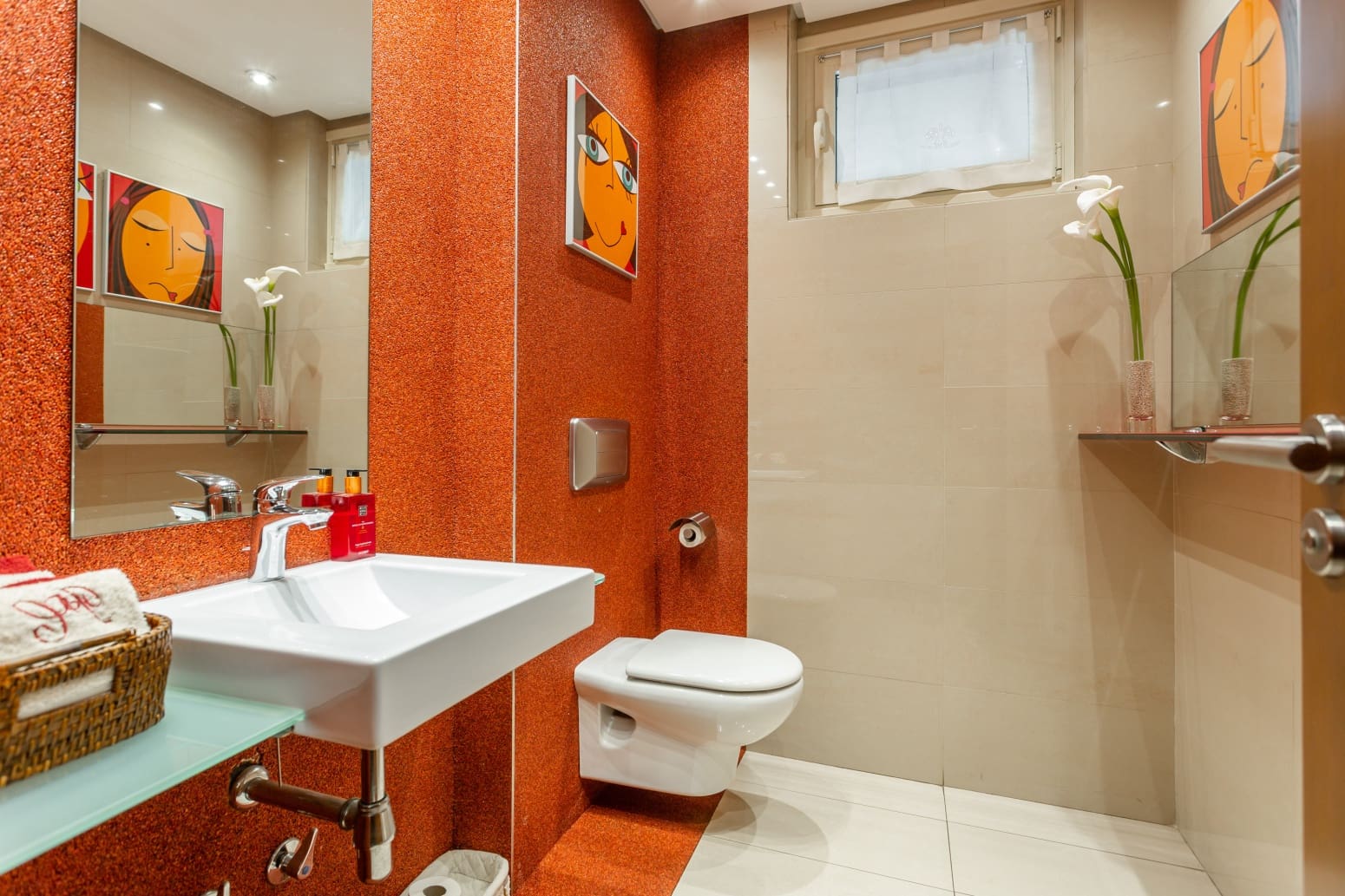 9 bedroom Villa for sale in Egues with pool garage - € 1,700,000 (Ref: 8484454)