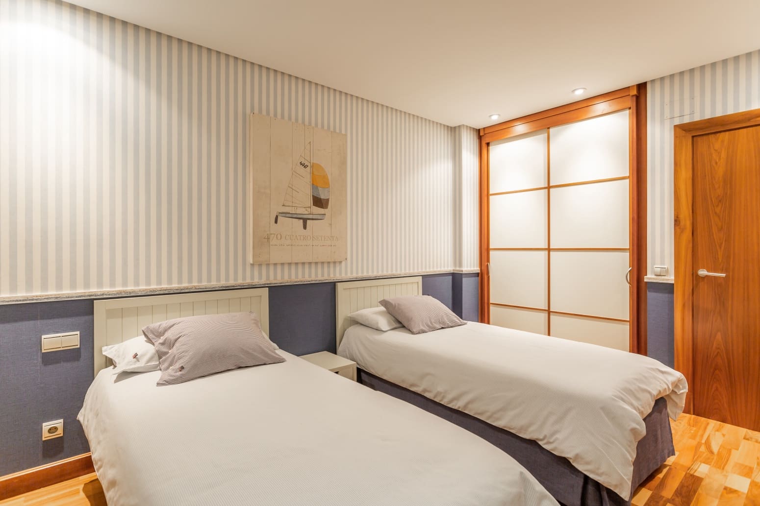 9 bedroom Villa for sale in Egues with pool garage - € 1,700,000 (Ref: 8484454)