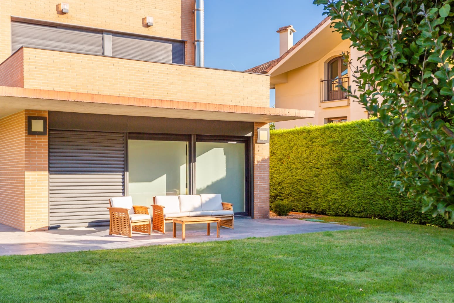 9 bedroom Villa for sale in Egues with pool garage - € 1,700,000 (Ref: 8484454)