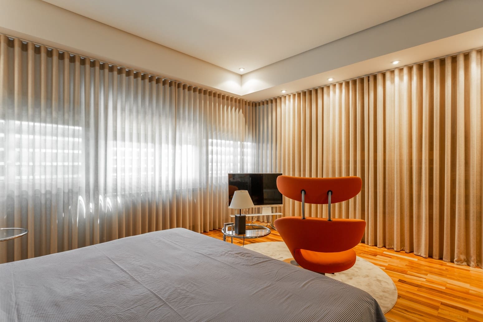 9 bedroom Villa for sale in Egues with pool garage - € 1,700,000 (Ref: 8484454)