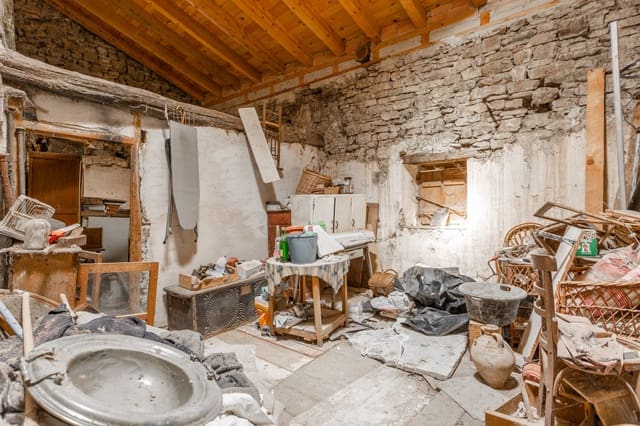 4 soveværelse Villa til salg i Monreal - € 195.000 (Ref: 8533744)