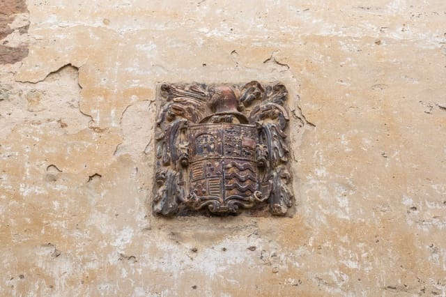 6 soveværelse Villa til salg i Monreal - € 195.000 (Ref: 8533745)