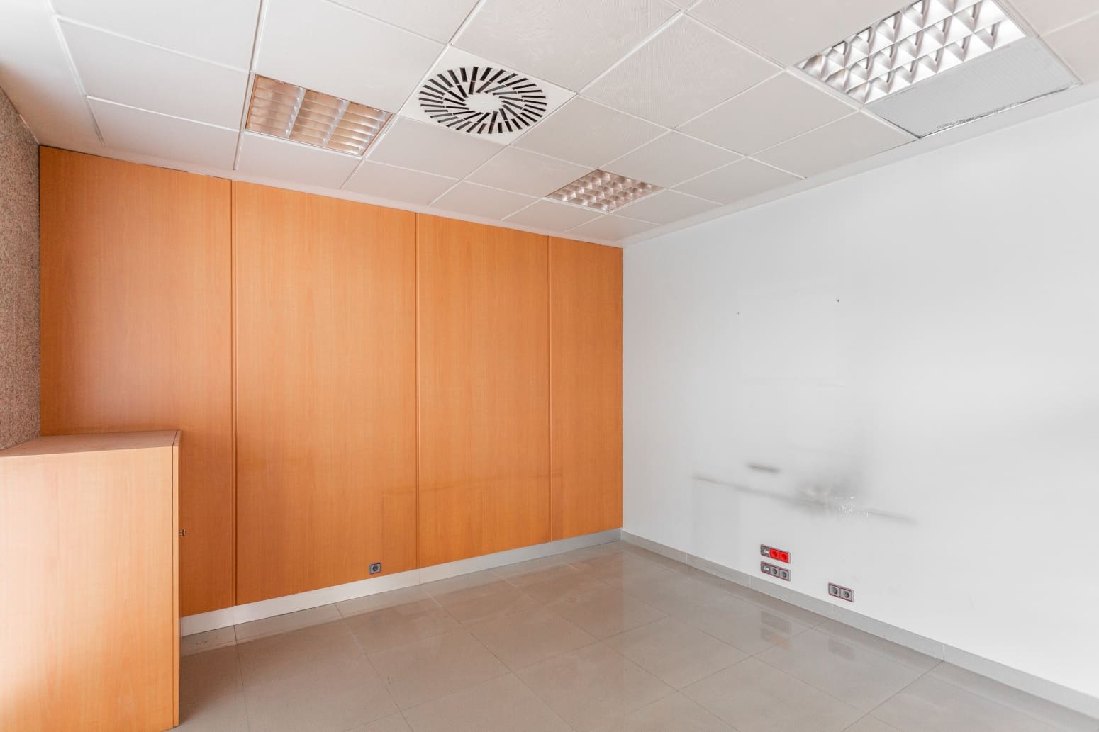 Erhverv til salg i Berriozar - € 120.000 (Ref: 8538221)