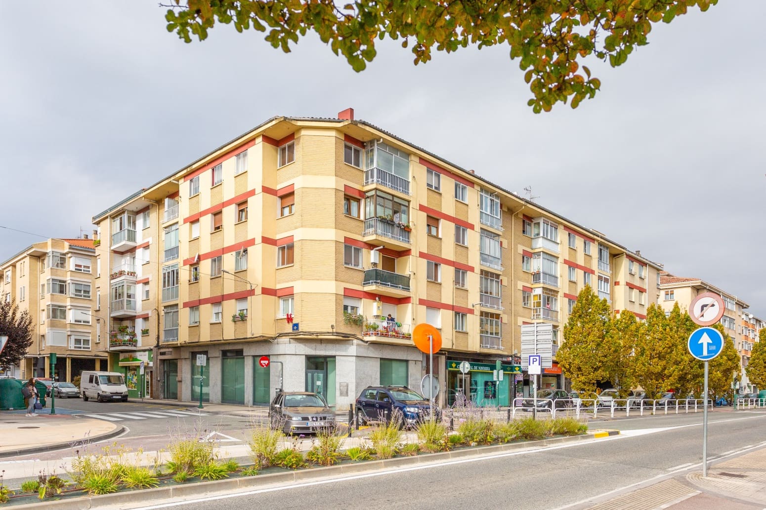 Erhverv til salg i Berriozar - € 120.000 (Ref: 8538221)