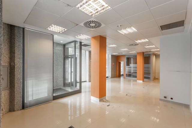 Commercial for sale in Berriozar - € 120,000 (Ref: 8538221)