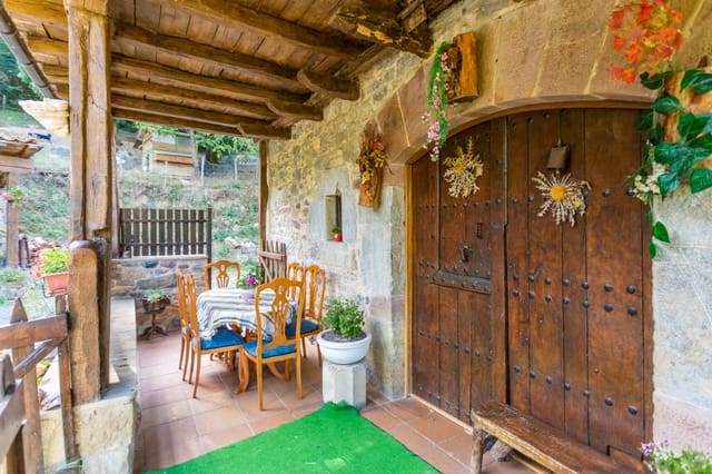 4 soveværelse Villa til salg i Anué - € 370.000 (Ref: 8544552)