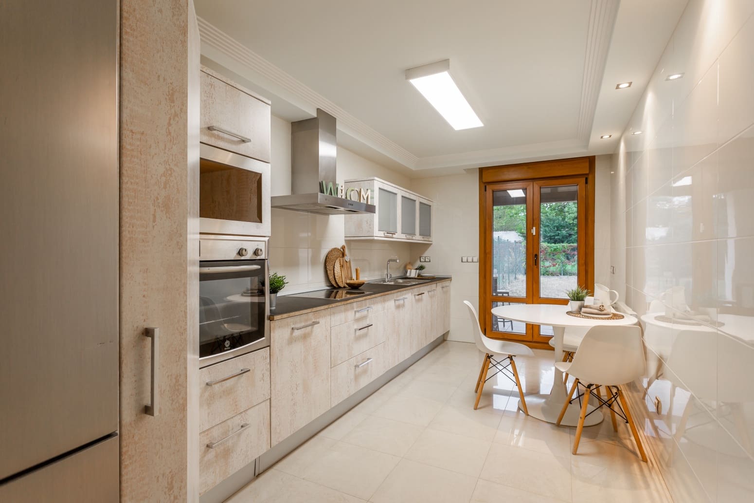 4 soveværelse Villa til salg i Egues med garage - € 448.000 (Ref: 8550974)