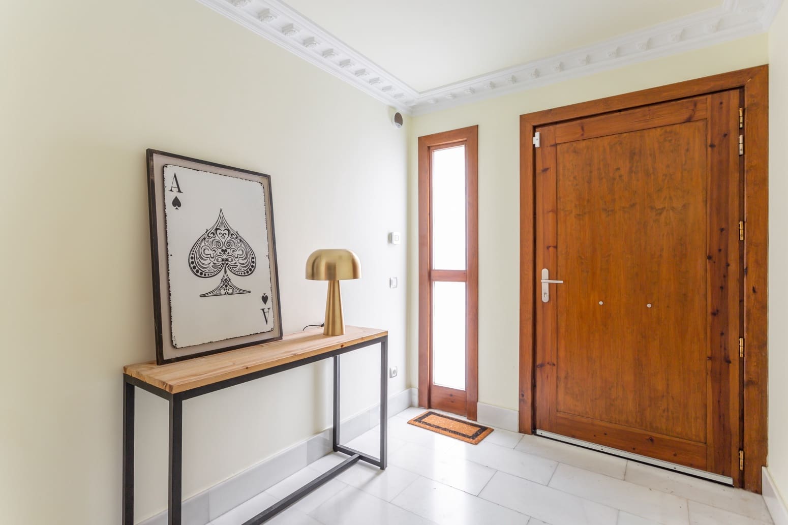 4 soveværelse Villa til salg i Egues med garage - € 448.000 (Ref: 8550974)