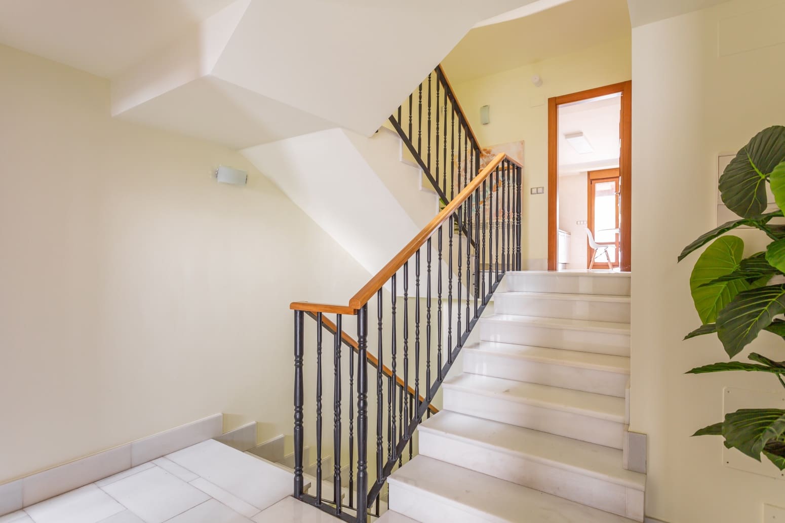 4 soveværelse Villa til salg i Egues med garage - € 448.000 (Ref: 8550974)