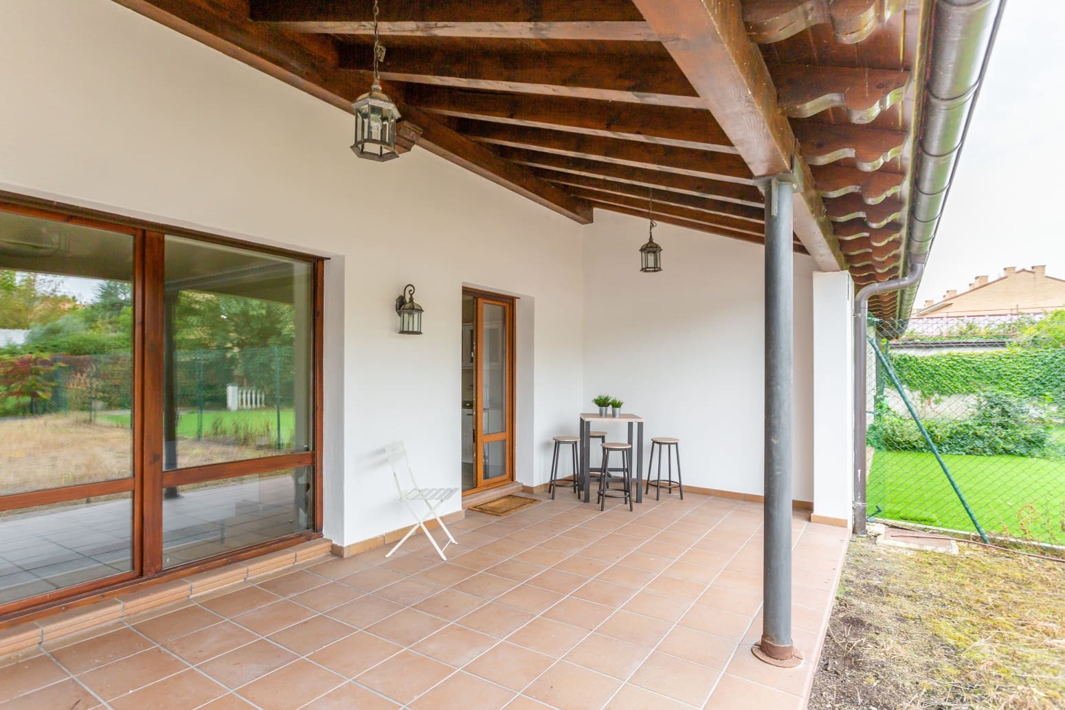 4 soveværelse Villa til salg i Egues med garage - € 448.000 (Ref: 8550974)