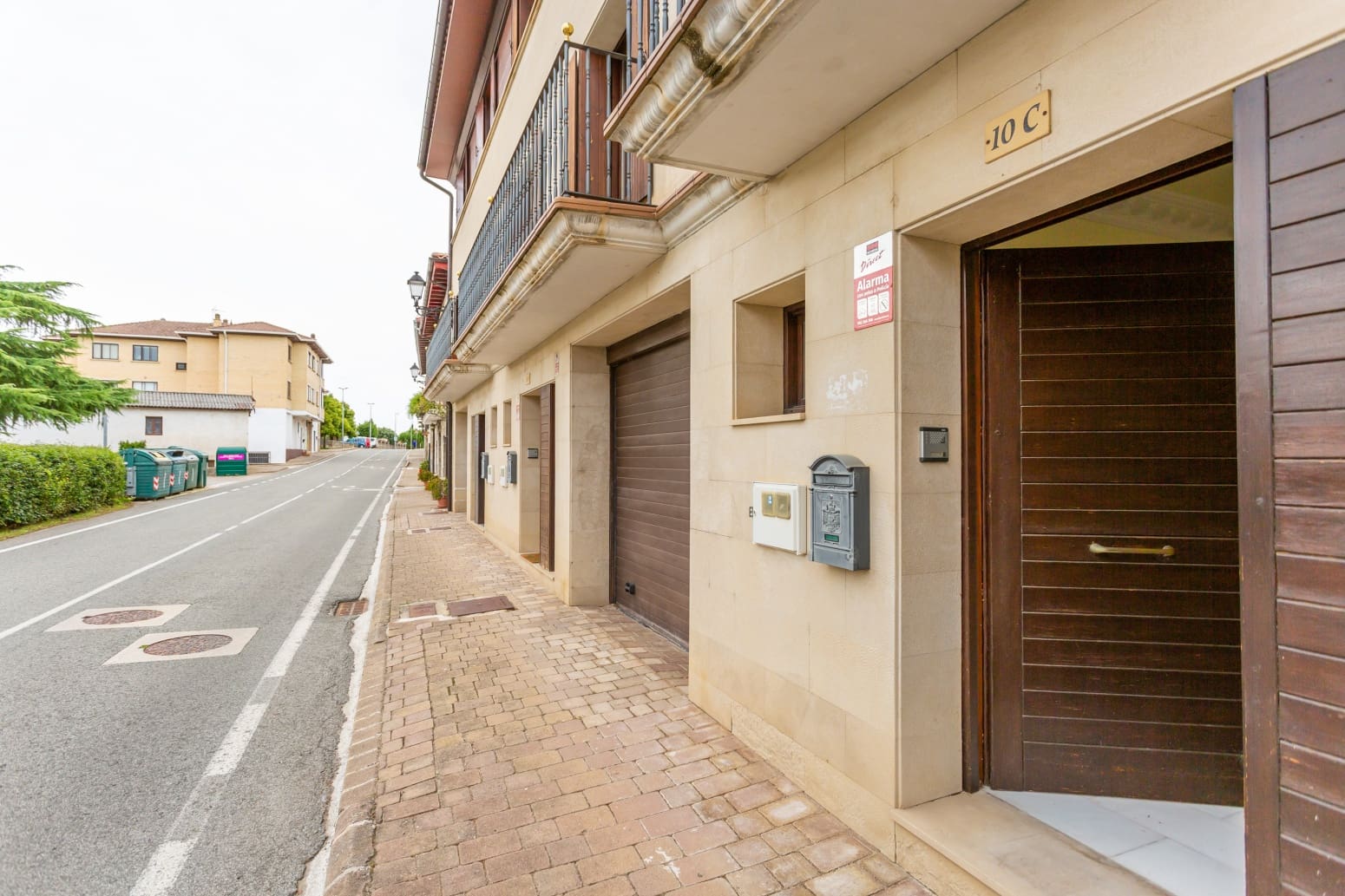 4 soveværelse Villa til salg i Egues med garage - € 448.000 (Ref: 8550974)